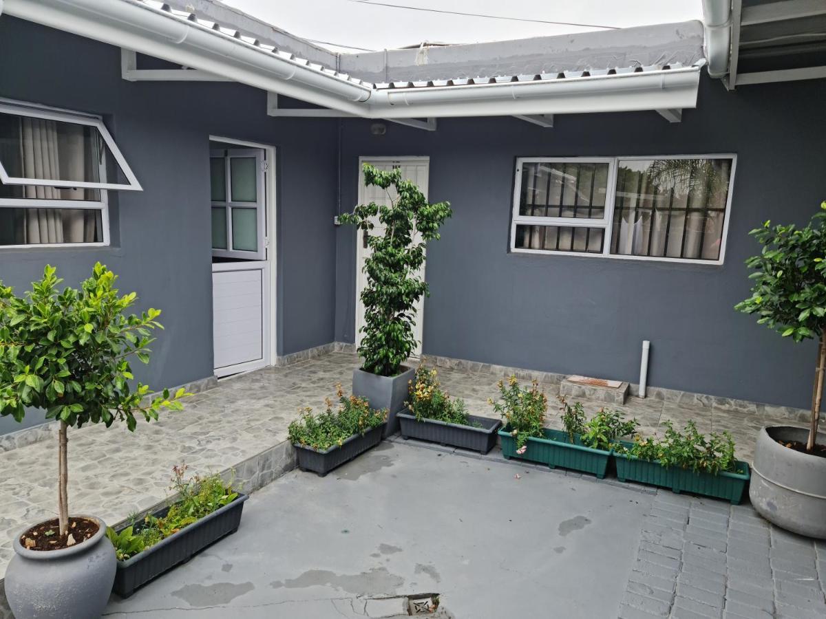 Hasate Guest House 10 Florence Street Oakdale Belliville 7530 Cape Town South African Экстерьер фото