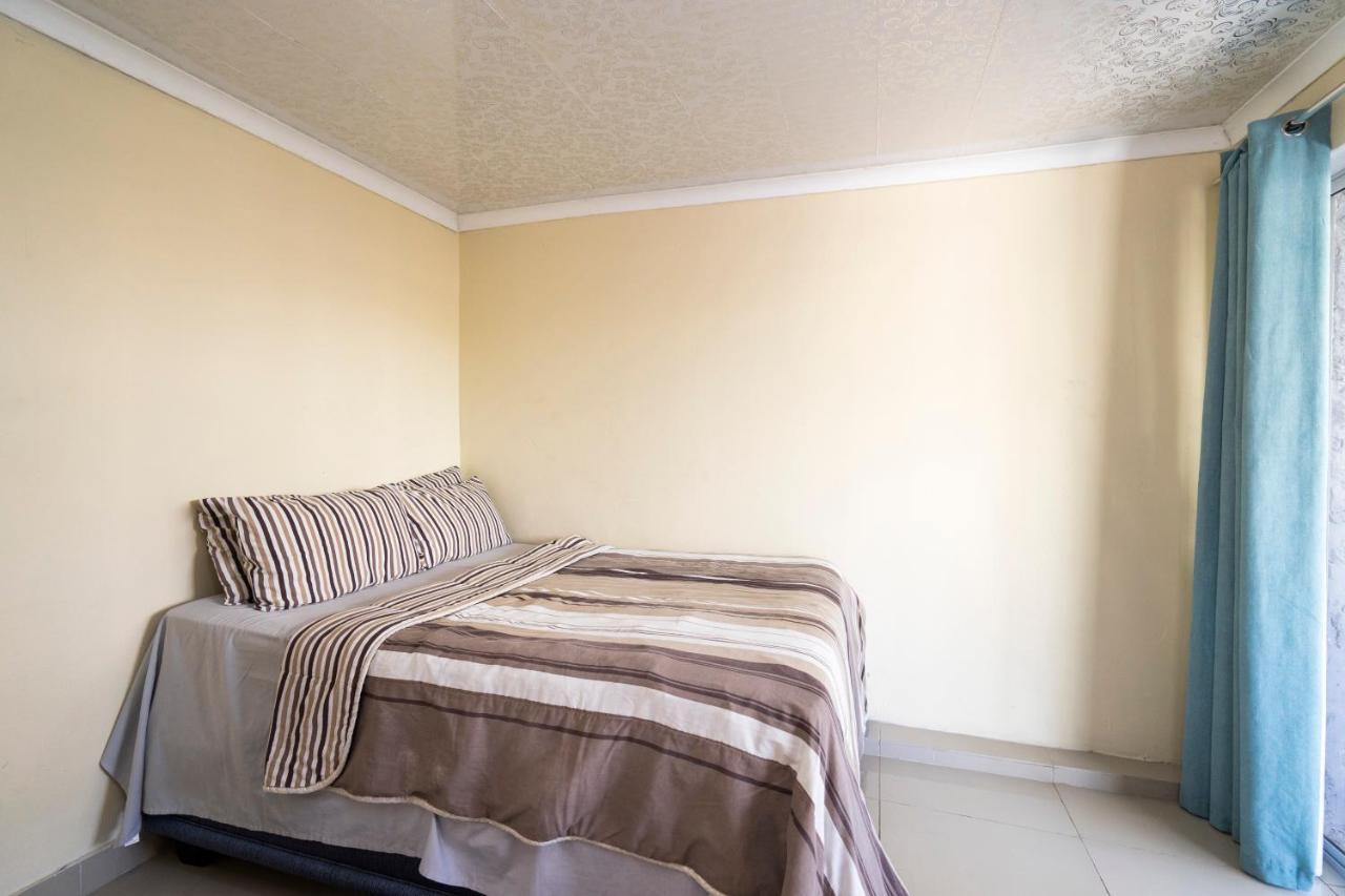 Hasate Guest House 10 Florence Street Oakdale Belliville 7530 Cape Town South African Экстерьер фото