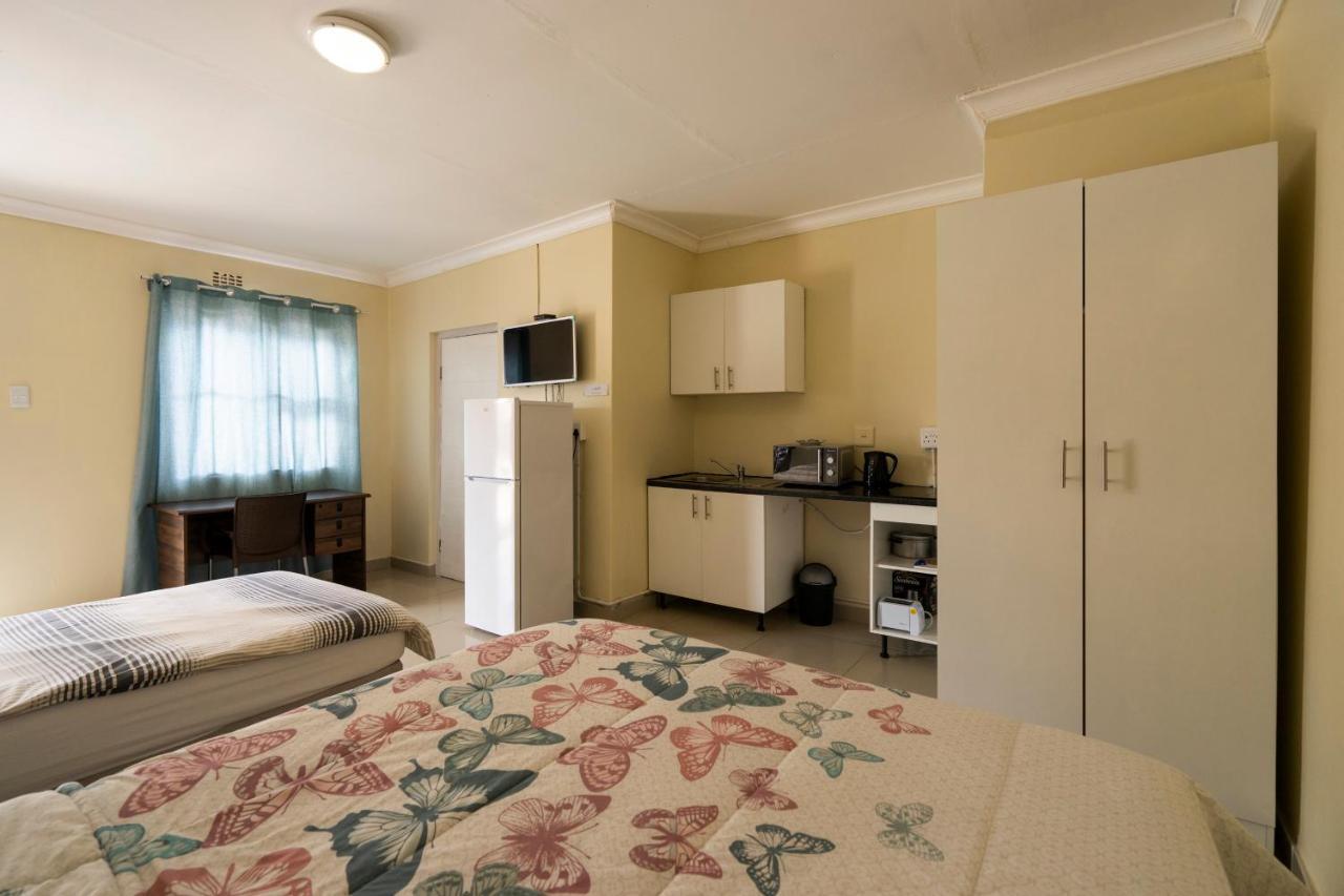 Hasate Guest House 10 Florence Street Oakdale Belliville 7530 Cape Town South African Экстерьер фото